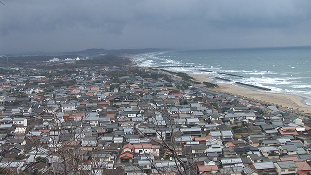 シリーズ２回目は、島根県出雲市にあるデイケア施設で認知症の人にかかわってきた石橋典子さんです。